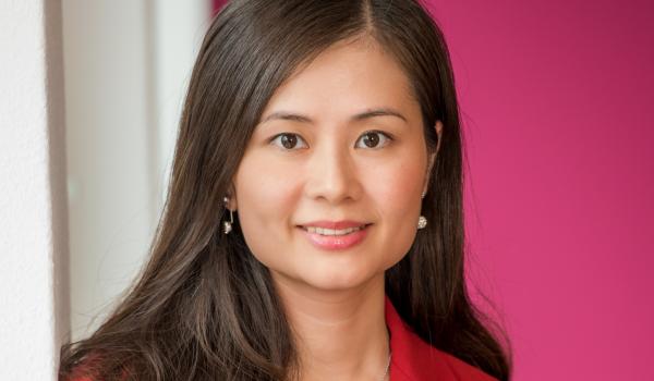 Mandy Lin Director China